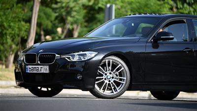 طراحی نمای جلو ب‌ام‌و 330i